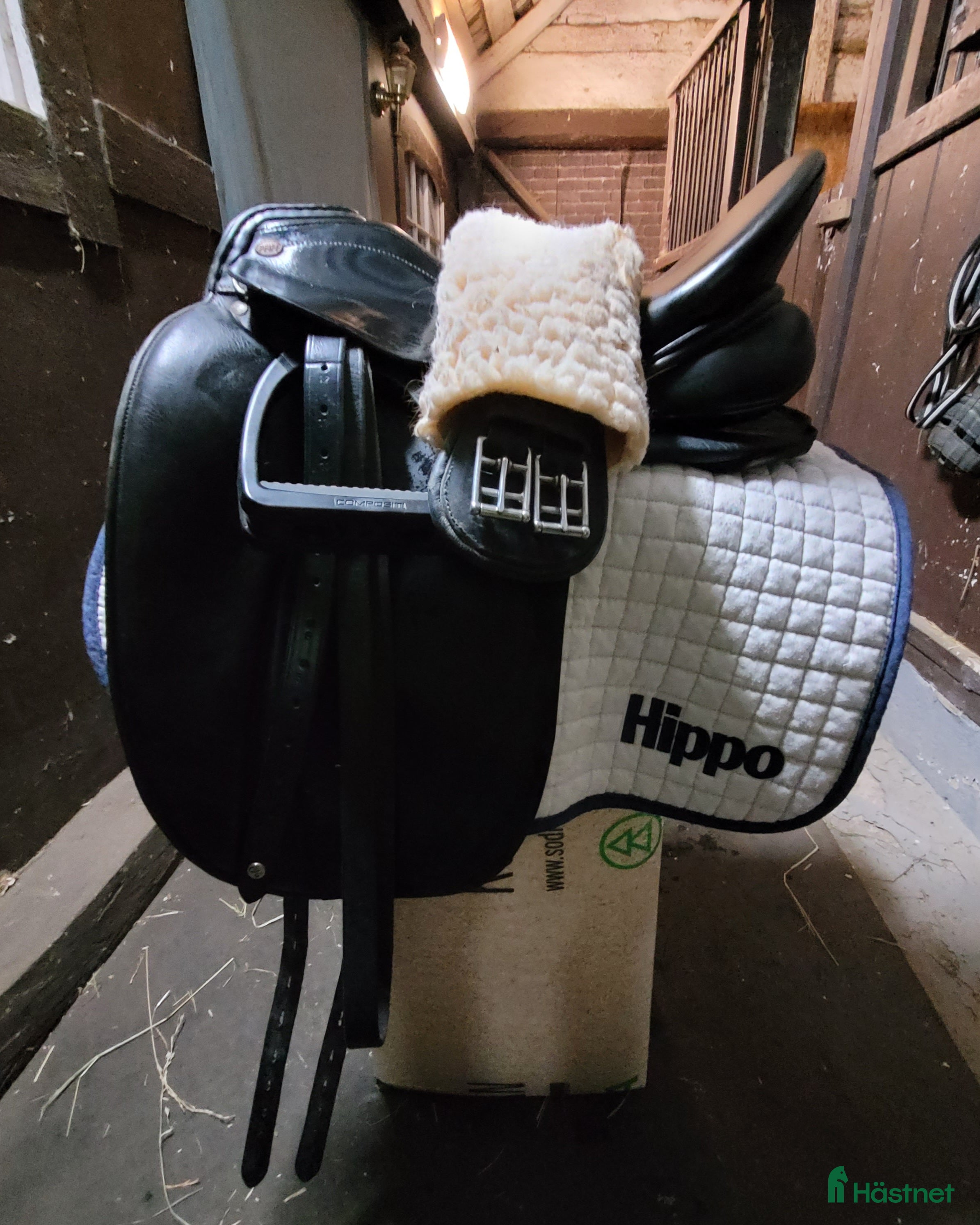 Sadlar hästutrustning Pfiff amaretto  i Mjölby - Annons 2