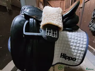 Sadlar hästutrustning Pfiff amaretto i Mjölby - Annons 2