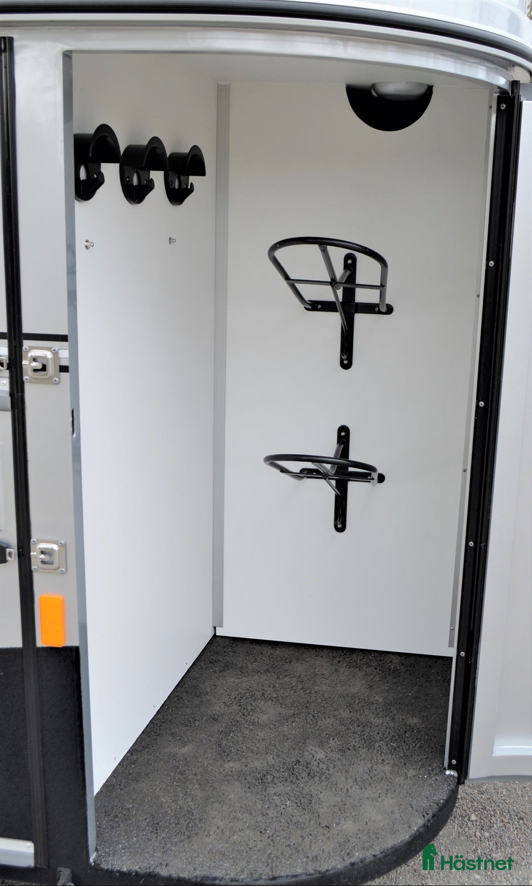 Hästtransporter  fordon & transport till salu: Forzab Classic XL i Kvicksund - Annons 7