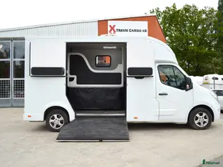 Hästlastbilar fordon & transport till salu: Nuyts 5 sits V galler 14850 mil i Kvicksund - Annons 2