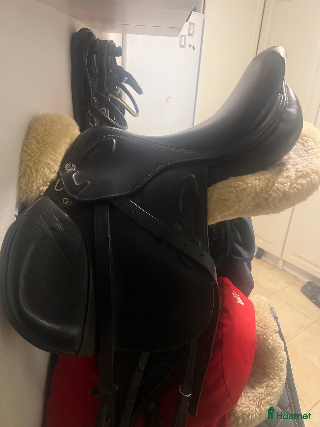 Sadlar hästutrustning till salu: Jättefin splitterny Prestige  i Vallåkra - Annons 1