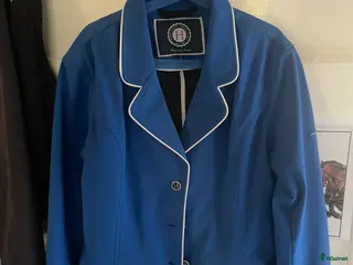 Jackor & Kavajer ryttarutrustning till salu: Blå kavaj - Annons 1