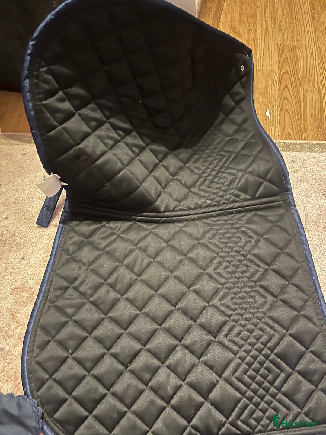 Schabrak & Vojlockar hästutrustning till salu: Rensning efter hästen som åkte  i Vinninga - Annons 3