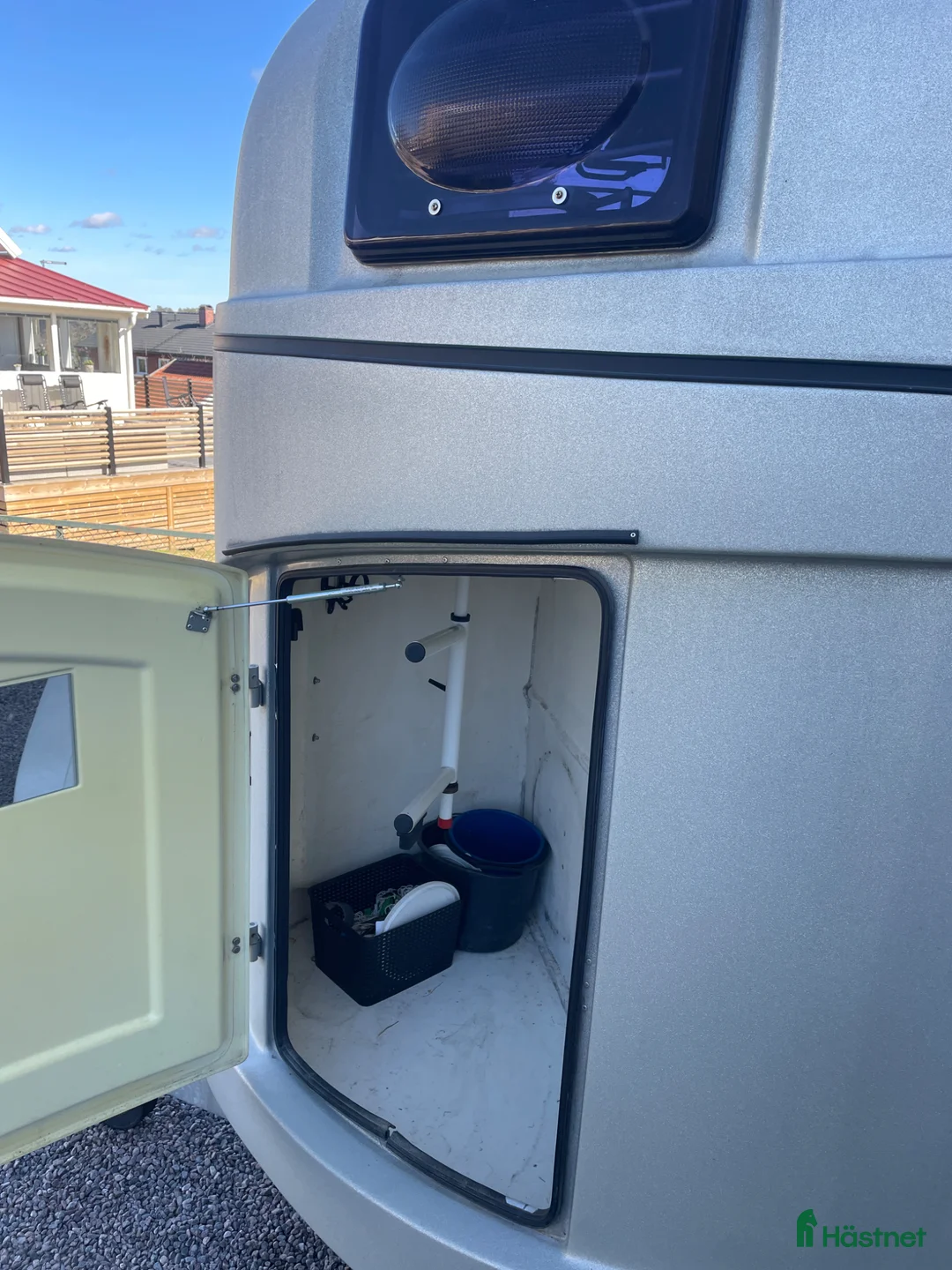 Hästtransporter  fordon & transport till salu: Humbaur premiesläp - Annons 2