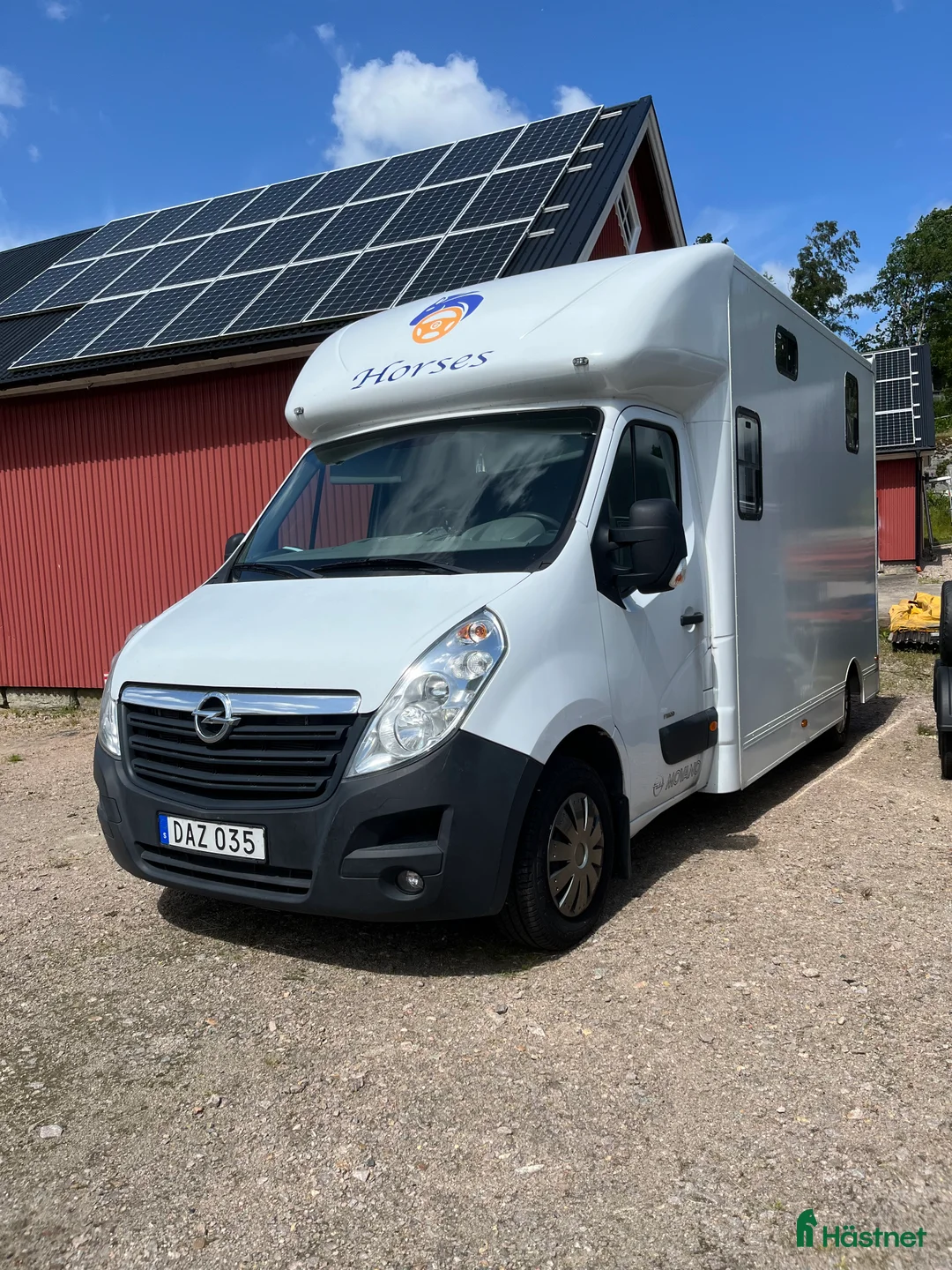 Hästlastbilar  fordon & transport till salu: B-körkorts hästbuss i Kungsbacka - Annons 1