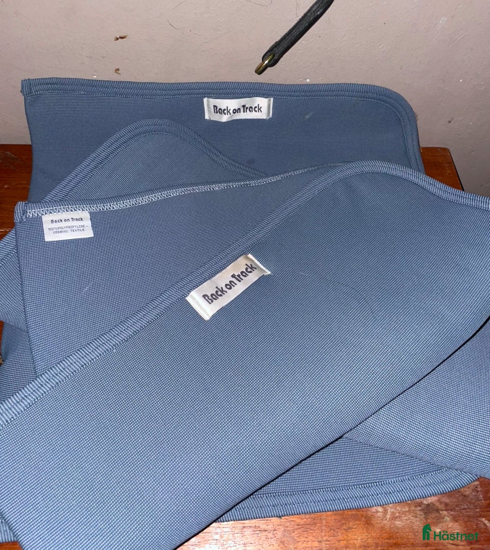 Benskydd hästutrustning SKYNDA FYNDA BACK ON TRACK - Annons 1