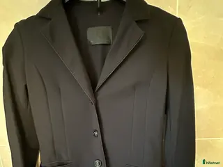 Jackor & Kavajer ryttarutrustning till salu: CAVALLERIA TOSCANA KAVAJ i Lidingö - Annons 4