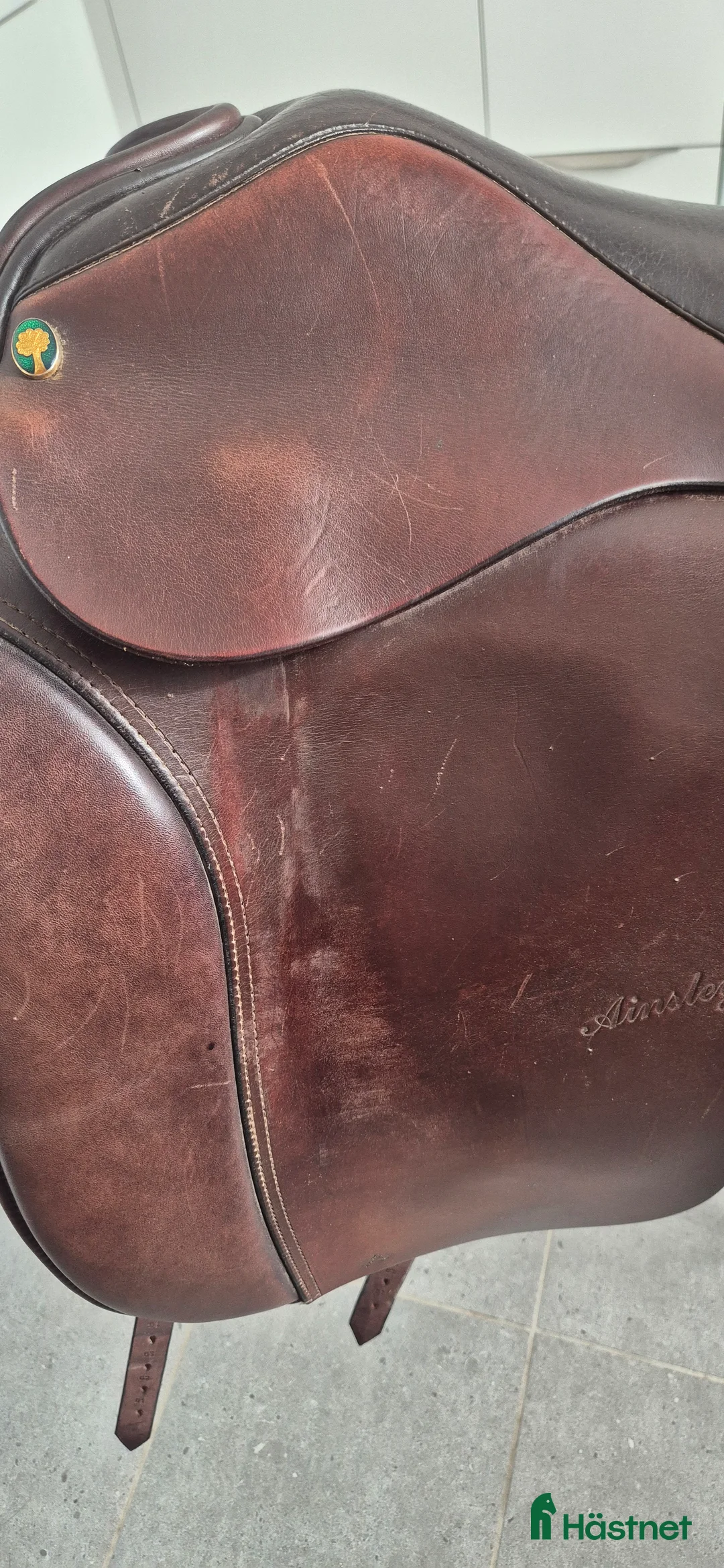 Sadlar hästutrustning till salu: Dressyrsadel 18tum  i Anderslöv - Annons 4
