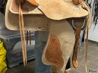 Sadlar hästutrustning Western sadel med en pad till i Virestad - Annons 5