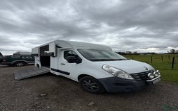 Hästlastbilar  fordon & transport till salu: Lågmilad b korts lastbil i Blentarp - Annons 4