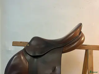 Sadlar hästutrustning Bruno delgrange sadel - Annons 1