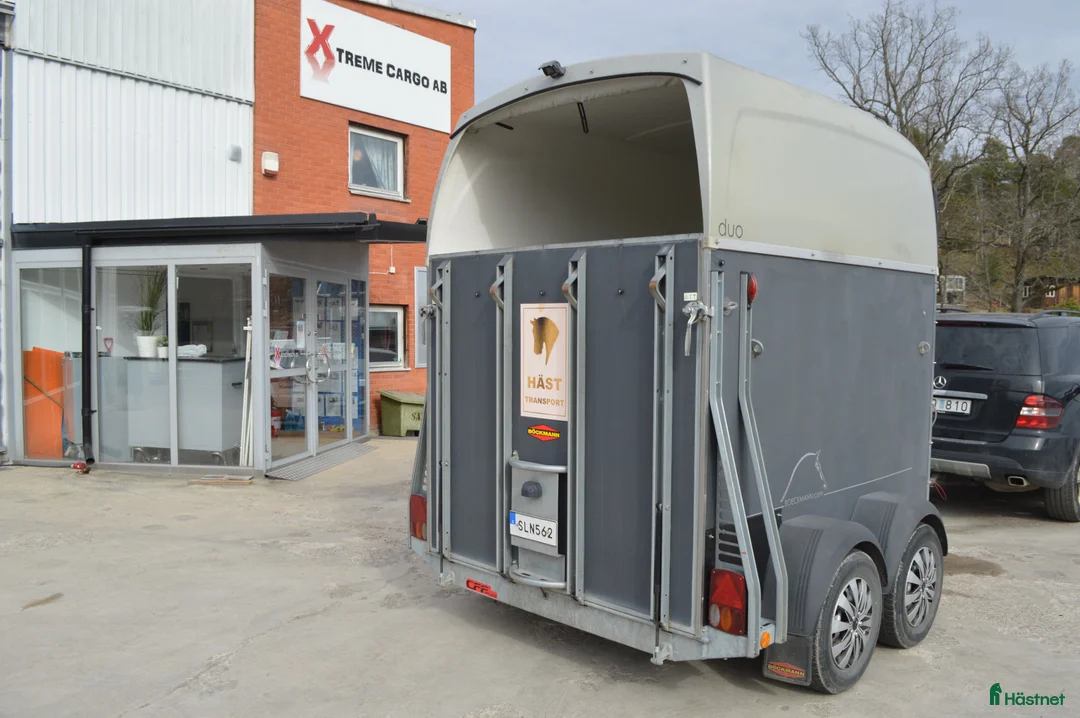 Hästtransporter  fordon & transport till salu: Böckmann Duo R 2015, Totalvikt 1950 kg - Annons 2