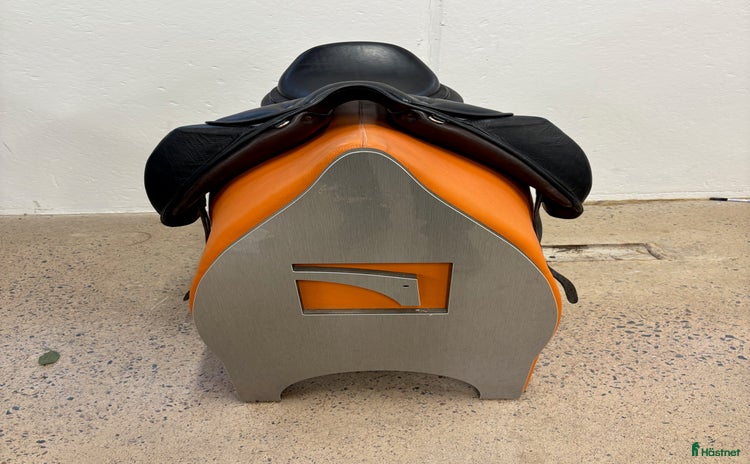 Sadlar hästutrustning till salu i Ytterby - Annons 14