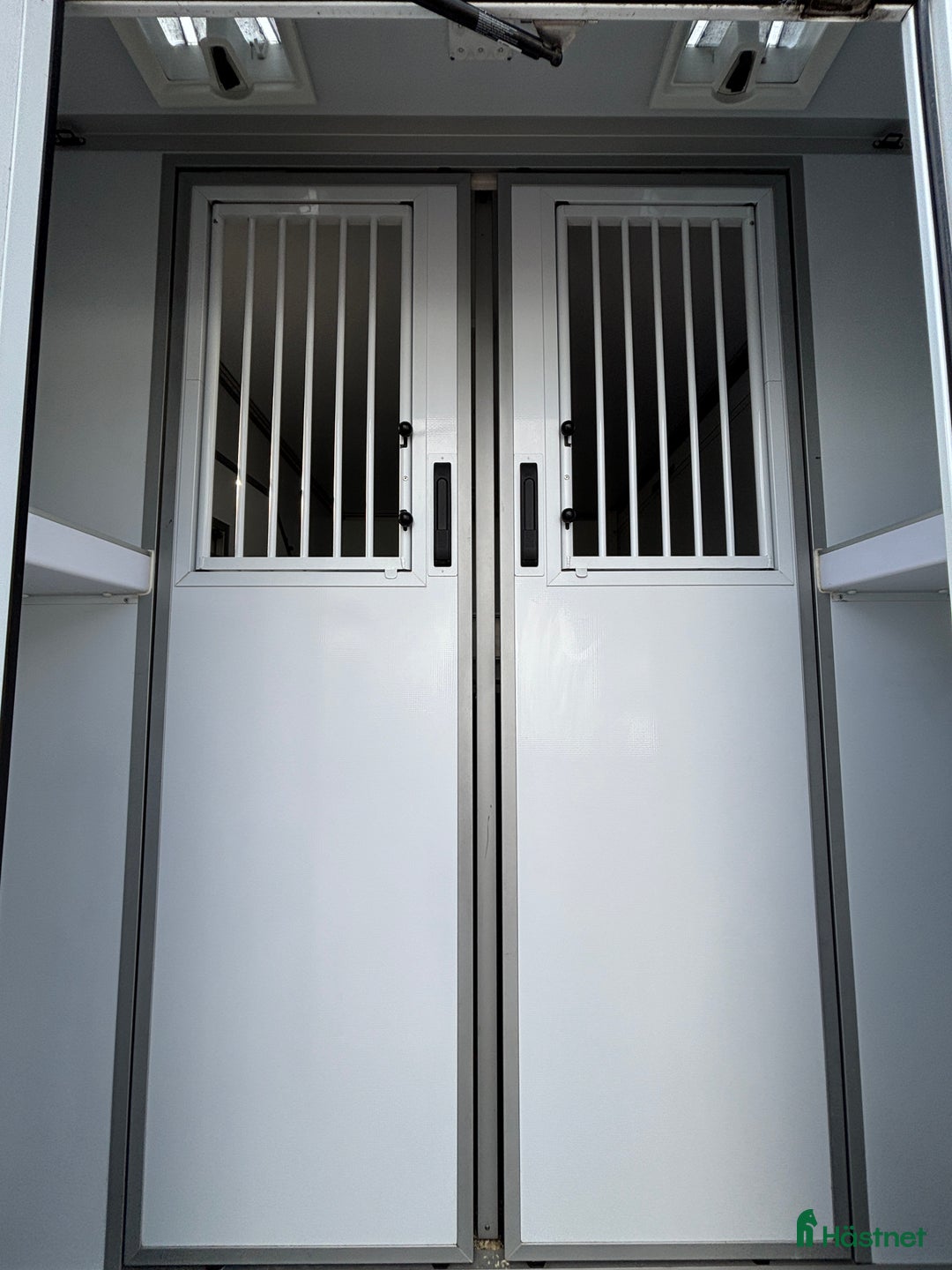 Hästlastbilar  fordon & transport till salu: Horsepartner Equimax 2024 • Stuteri • Hög lastvikt i Laholm - Annons 8