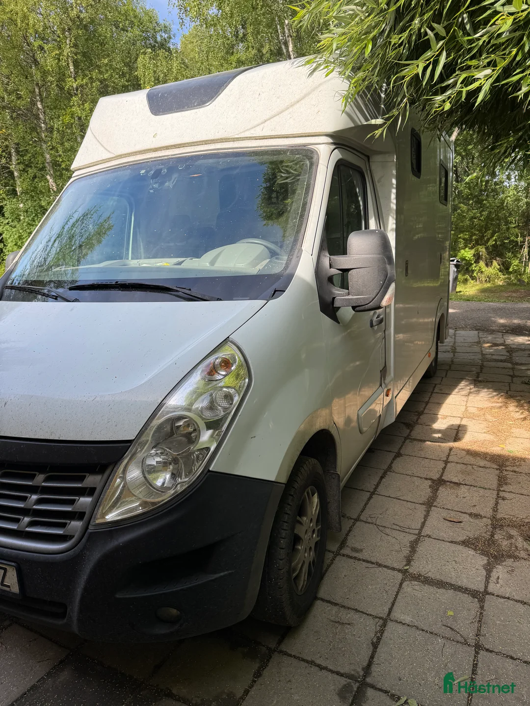 Hästlastbilar  fordon & transport till salu: RENAULT MASTER AMELINE 3 sits 2017 Nyservad! - Annons 1