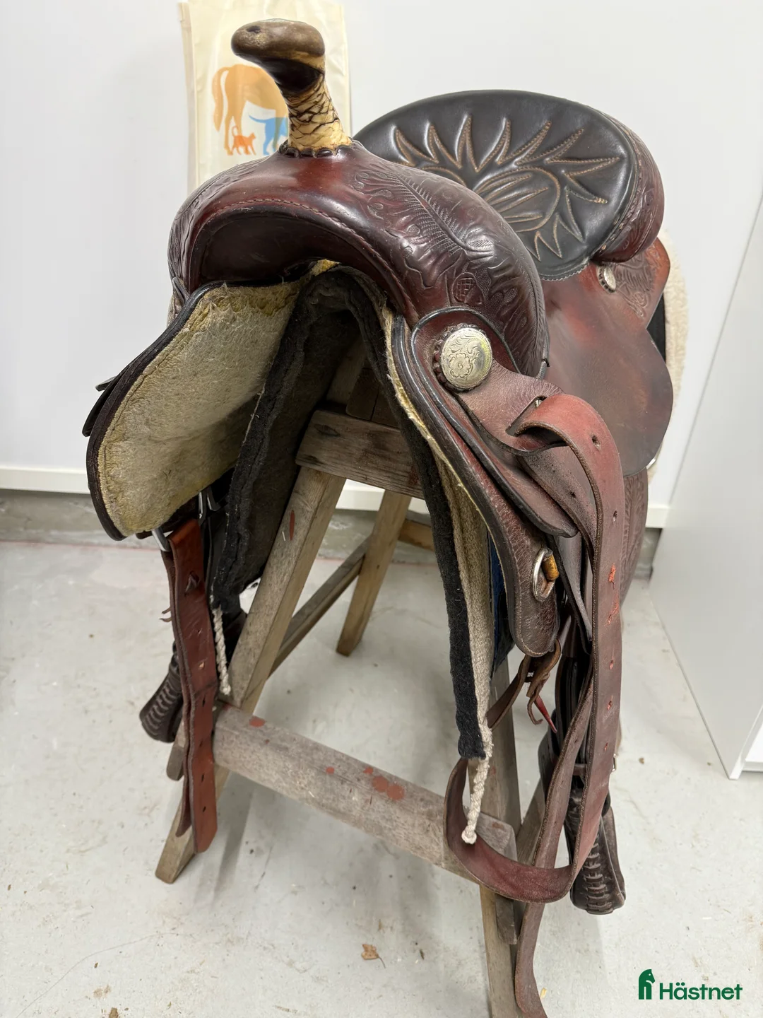 Sadlar hästutrustning till salu: Hereford tex tan westernsadel inkl sadelgjord/pad - Annons 2