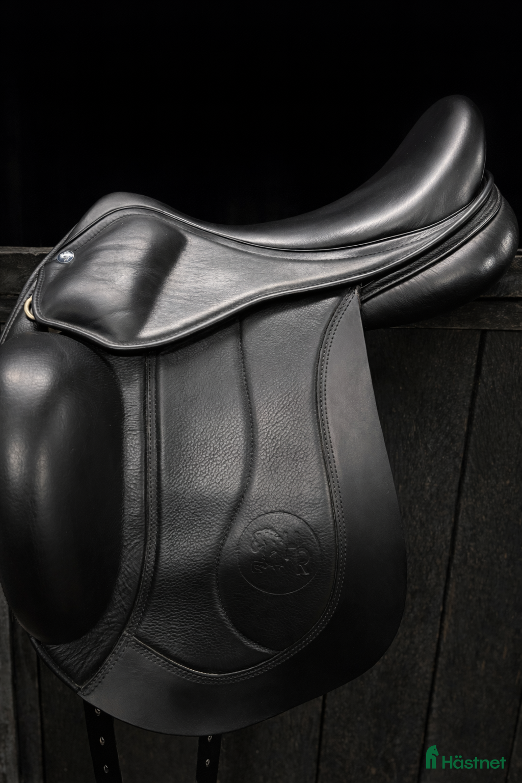 Sadlar hästutrustning till salu: Superfin HR Von i Sala - Annons 1