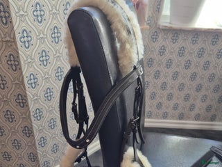 Träns hästutrustning till salu: Brunt luddträns från Horze i storlek x-full i Vännäs - Annons 3