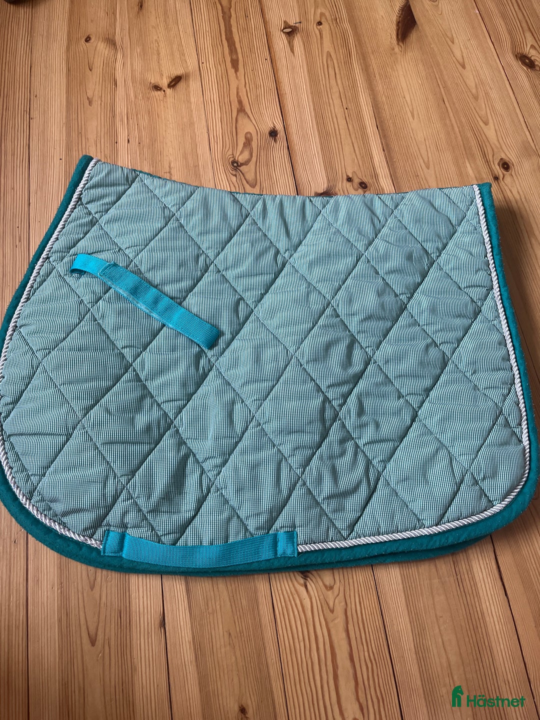 Schabrak & Vojlockar hästutrustning till salu: Allround schabrak - fairfield  i Moholm - Annons 1