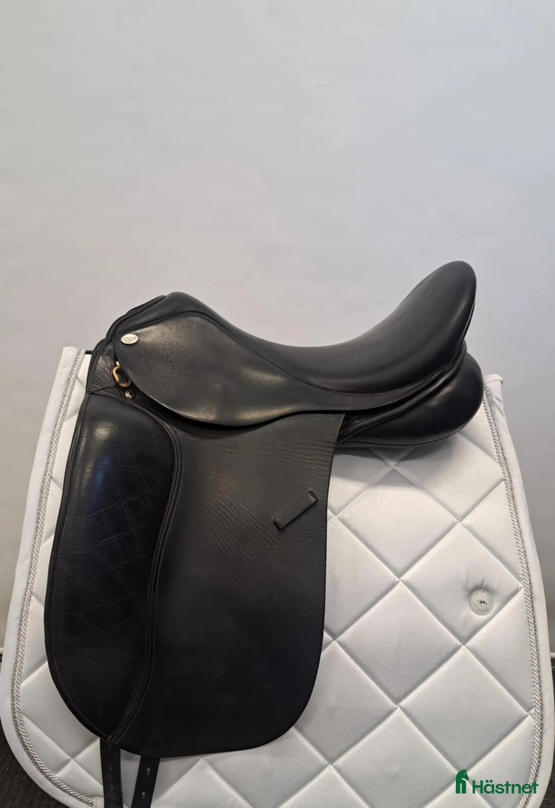 Sadlar hästutrustning till salu: Lippo Jessica Pro i Färnäs - Annons 1