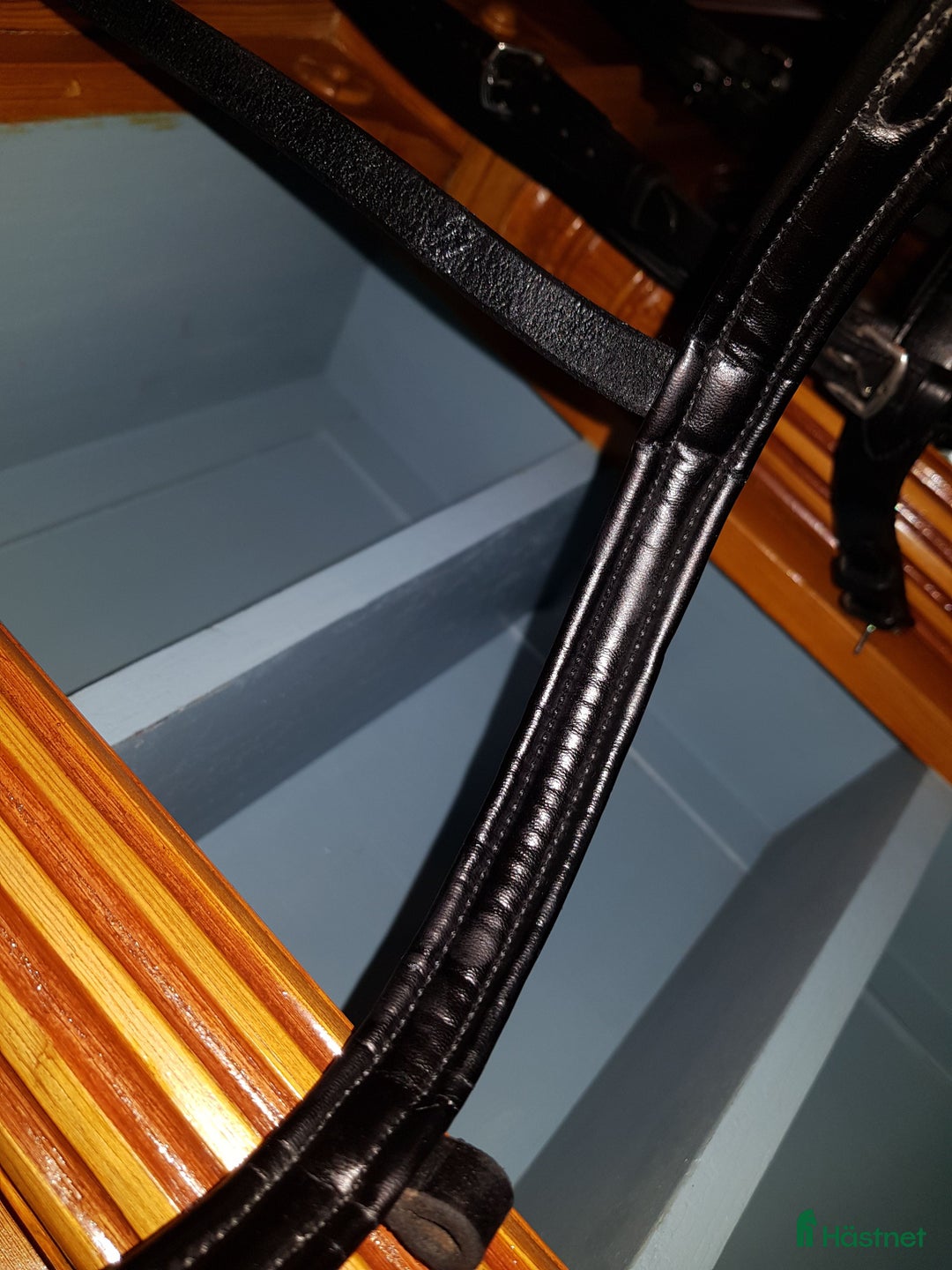 Träns hästutrustning till salu: Svarta träns och nosgrimma ponny i Söråker - Annons 2