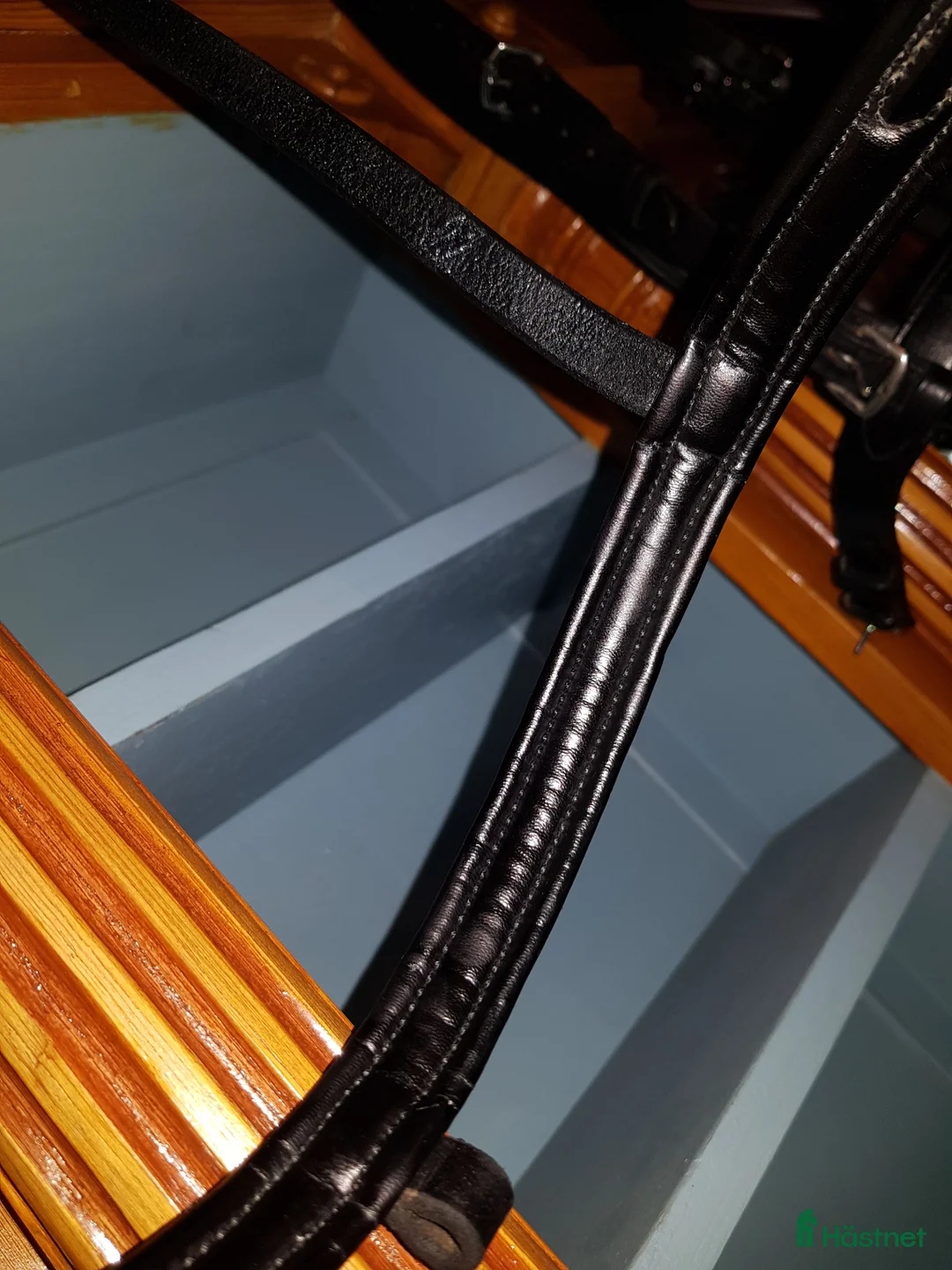 Träns hästutrustning till salu: Svarta träns och nosgrimma ponny i Söråker - Annons 2