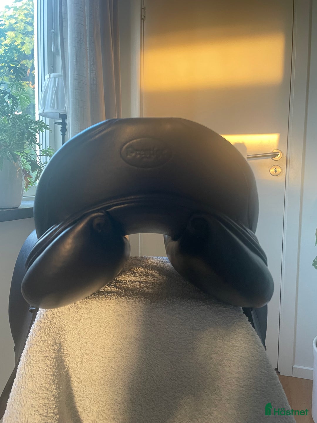 Sadlar hästutrustning till salu: Superfin prestige lucky idol i Nossebro - Annons 6