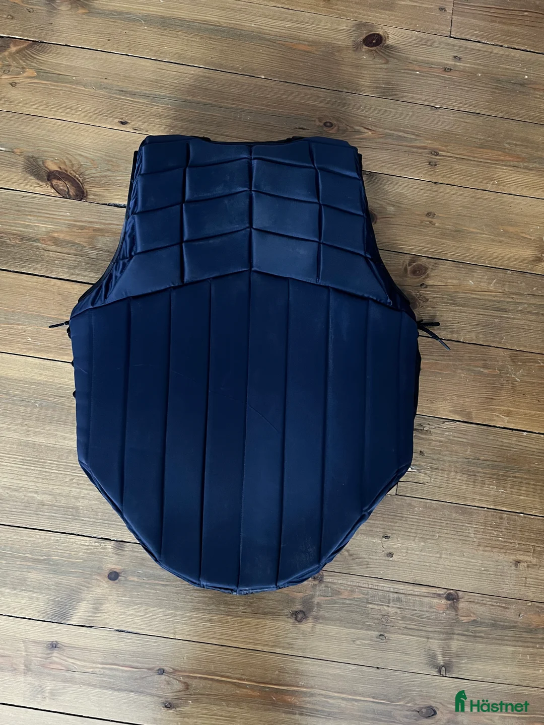 Säkerhetsvästar ryttarutrustning till salu: RaceSafe väst, blå i Vällingby - Annons 2