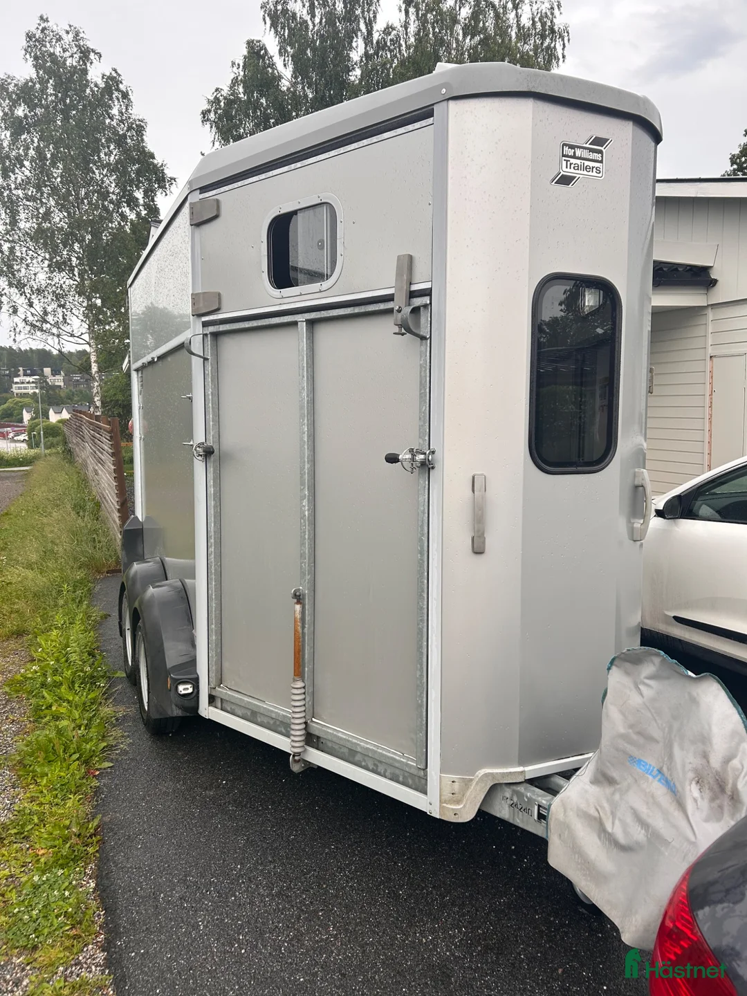 Hästtransporter  fordon & transport till salu: Hästtransport i Åkersberga - Annons 1