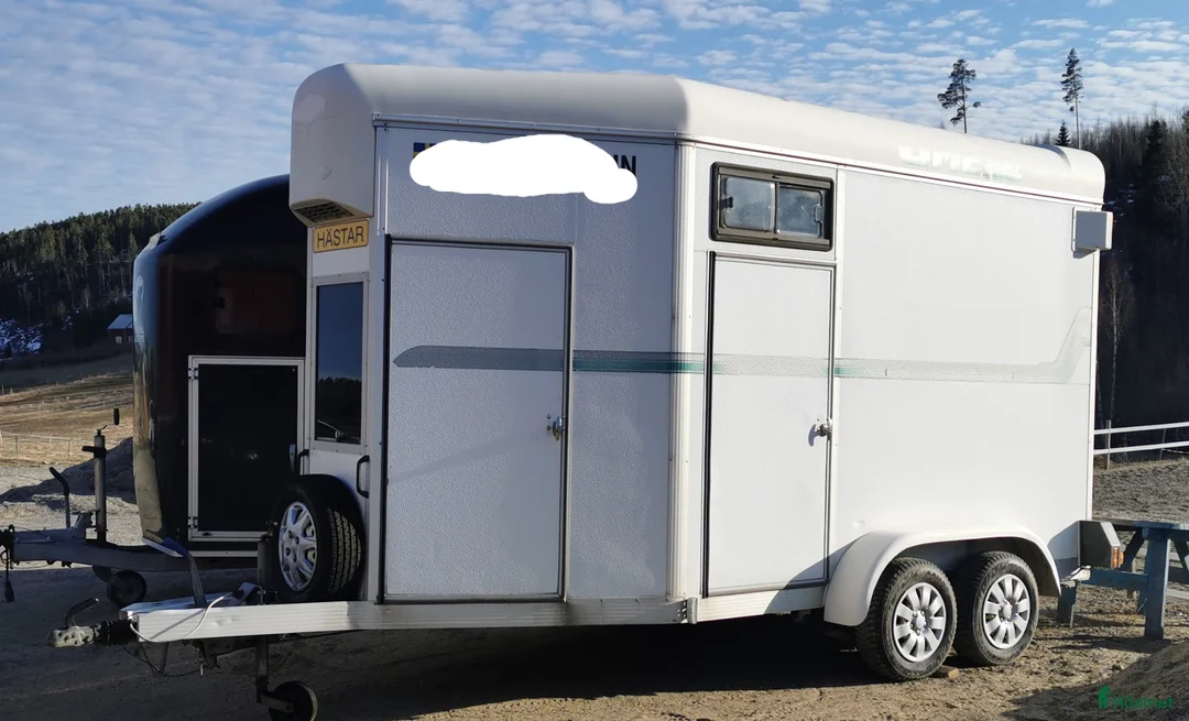Hästtransporter  fordon & transport till salu: Umesläp A60 i Härnösand - Annons 1
