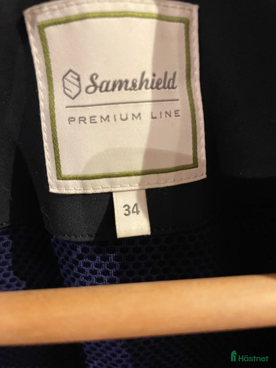 Jackor & Kavajer ryttarutrustning till salu: Superfin kavaj från Samshield  - Annons 4