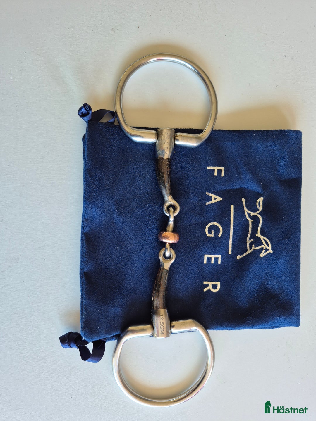 Bett hästutrustning till salu: Fager Julia i Bollnäs - Annons 1