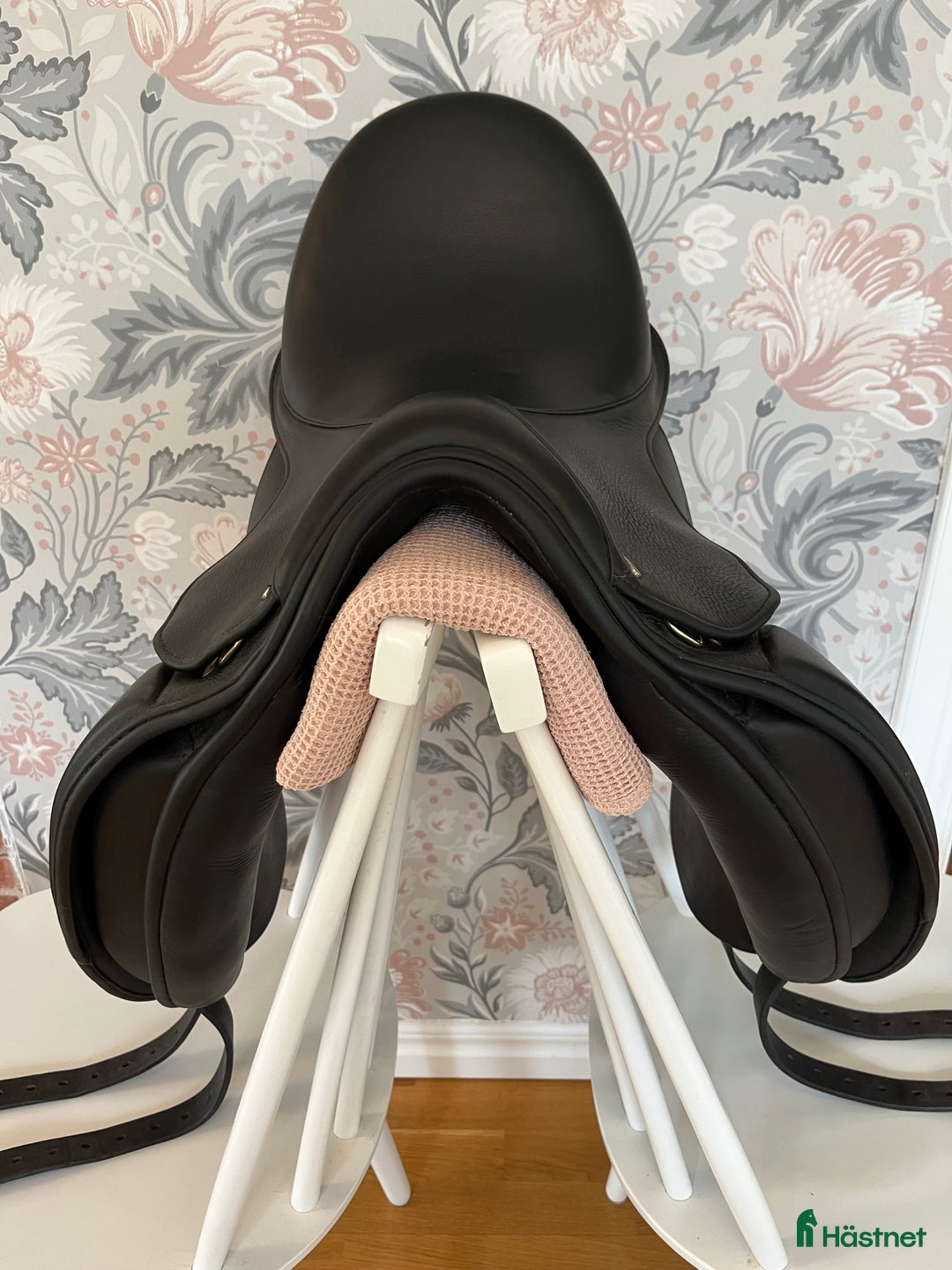 Sadlar hästutrustning till salu: Möjlighet att göra ett kap i Uppsala - Annons 2