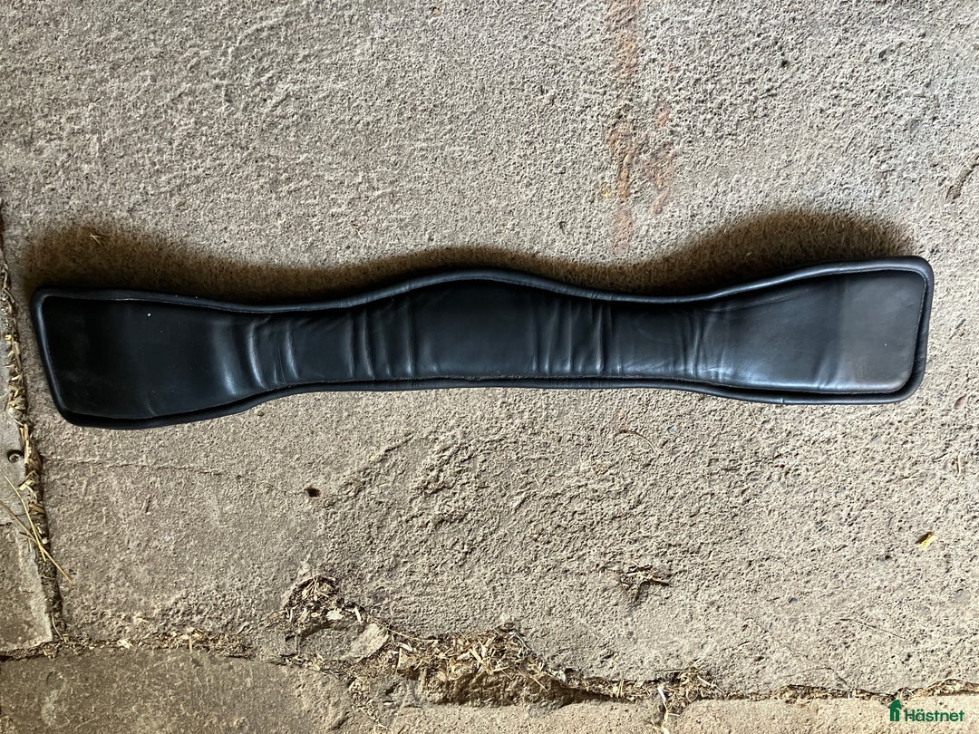 Sadeltillbehör hästutrustning till salu: Dressyrgjord stl 65 i Vintrosa - Annons 2