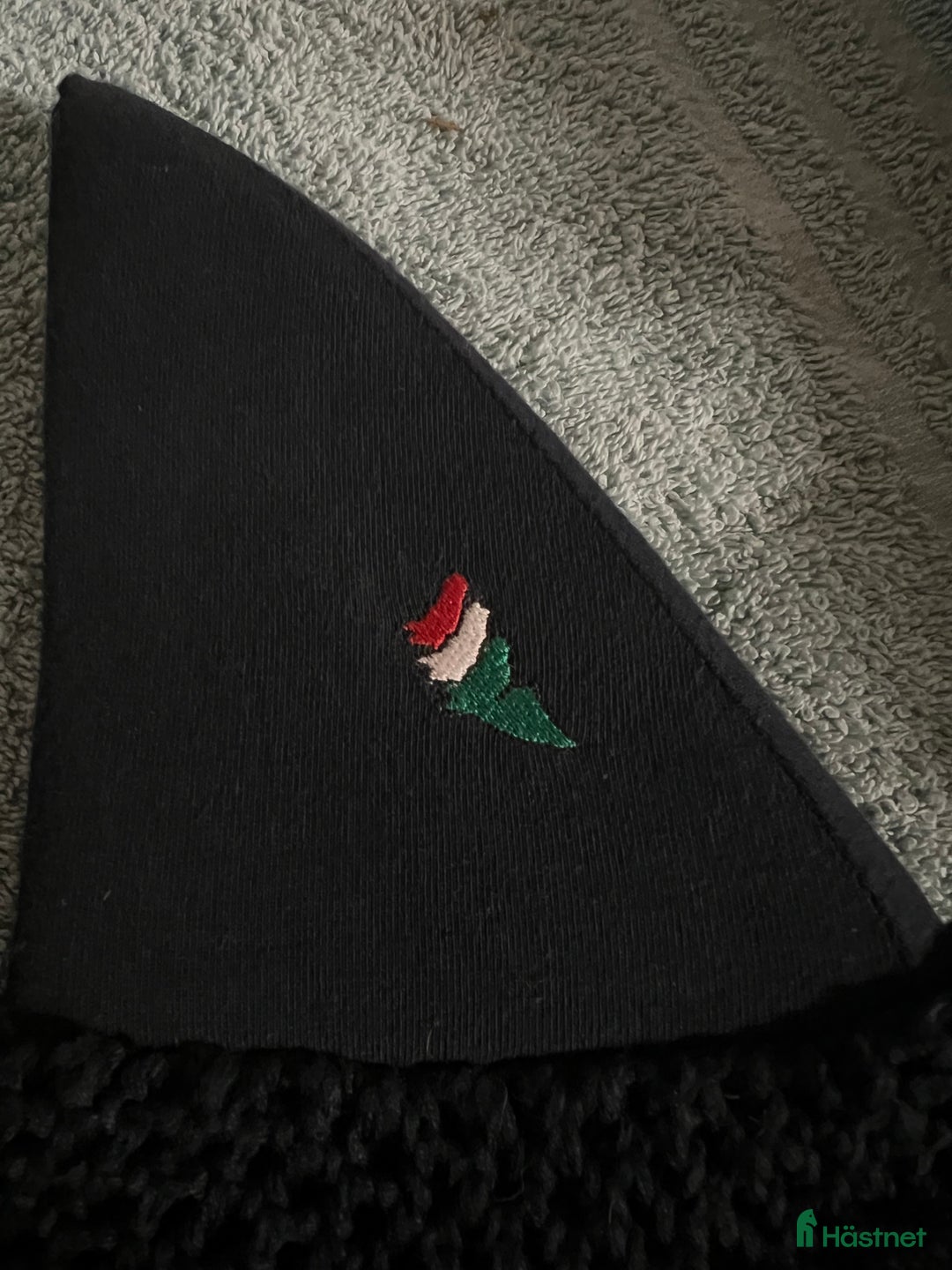 Övrig Hästutrustning hästutrustning till salu: Equiline soundless luva i Eskilstuna - Annons 2