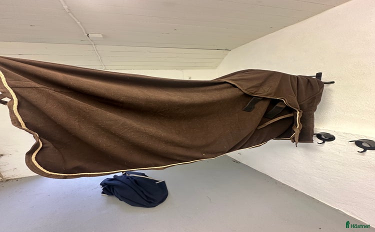 Täcken hästutrustning till salu i Vellinge - Annons 27