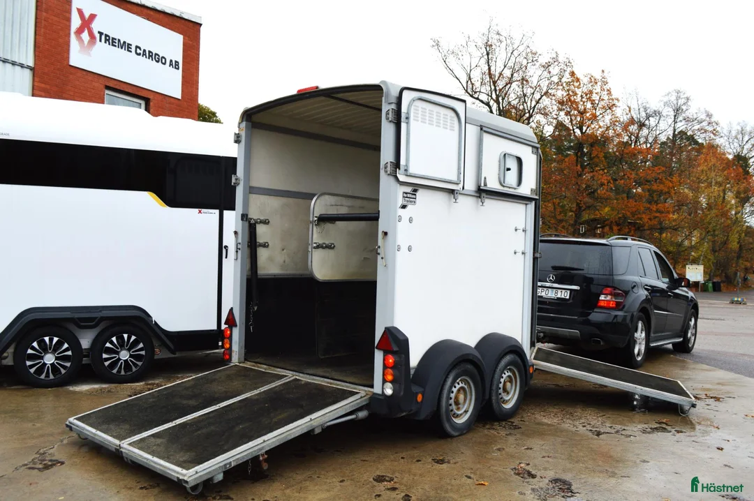 Hästtransporter  fordon & transport till salu: Ifor Williams HB506 Frontutlastning 2600kg totvikt - Annons 5