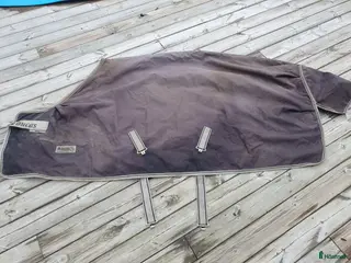 Täcken hästutrustning Regntäcken - Annons 1