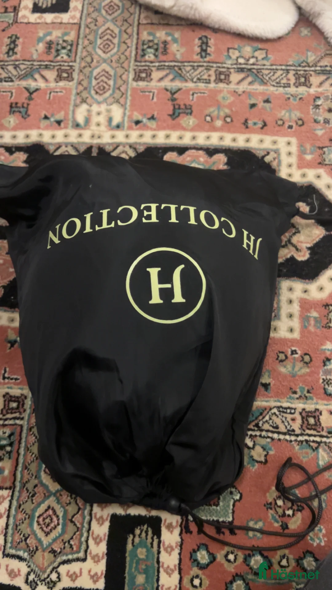 Hjälmar ryttarutrustning till salu: Jättesnygg MIPS ridhjälm 💕 (JH Collection) i Uppsala - Annons 1