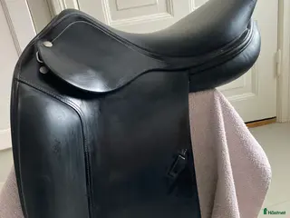Sadlar hästutrustning Amerigo DS dressyr i Nävlinge - Annons 14