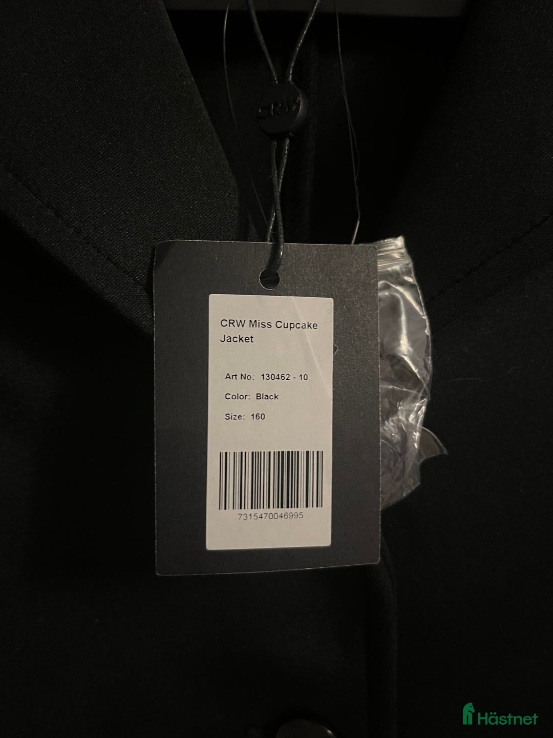 Jackor & Kavajer ryttarutrustning till salu: Tävlingskavaj ny med prislapp i Tranås - Annons 2