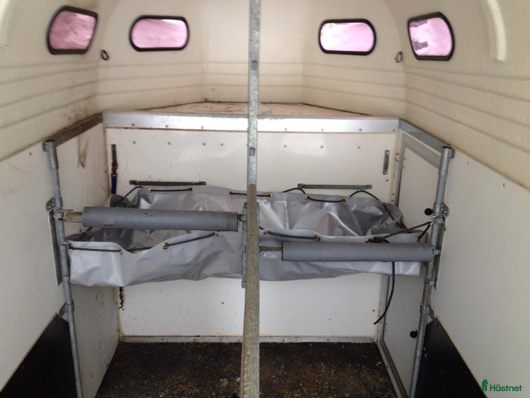 Hästtransporter  fordon & transport till salu: Välutrustad Boj Bravo 220 SEH i Hyltebruk - Annons 8