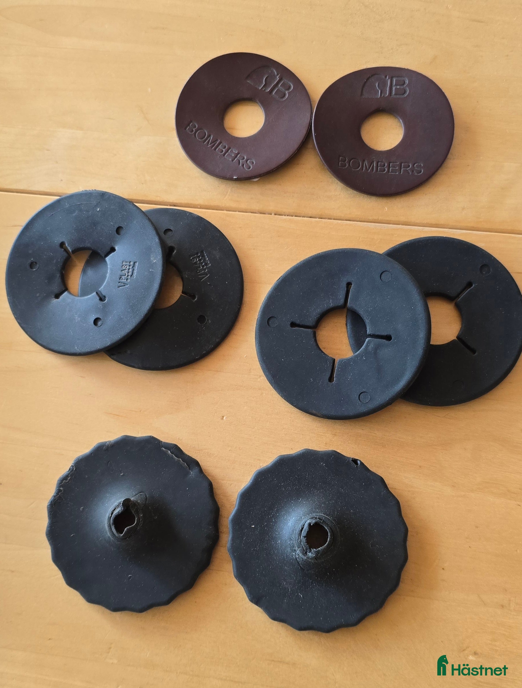 Övrig Hästutrustning hästutrustning till salu: Bettskivor i Ekerö - Annons 11