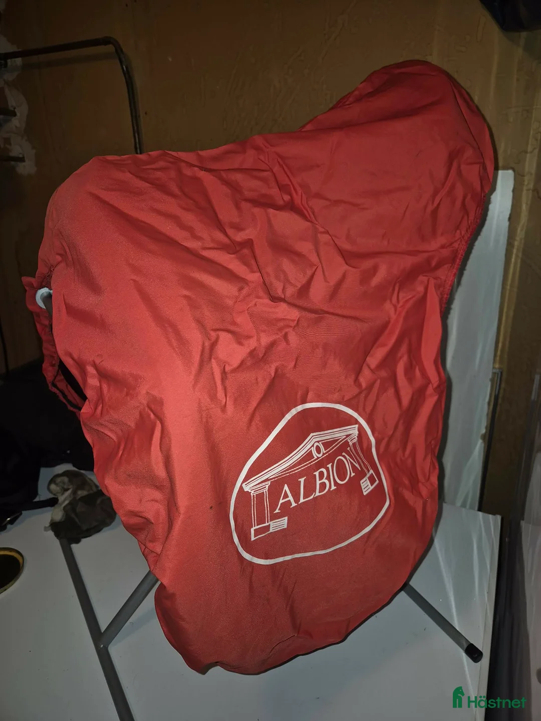 Sadlar hästutrustning till salu: Dressyrsadel Albion Legend K2 i Kristinehamn - Annons 10