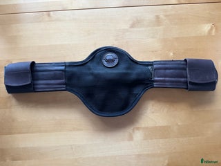 Sadeltillbehör hästutrustning till salu: ELT dressyrgjord 70cm i Täby - Annons 1