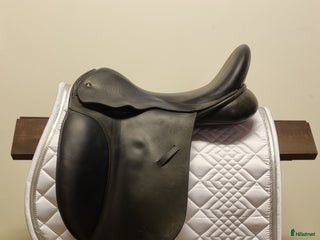 Sadlar hästutrustning till salu: Jeremy Rudge dressyrsadel i Allerum - Annons 20