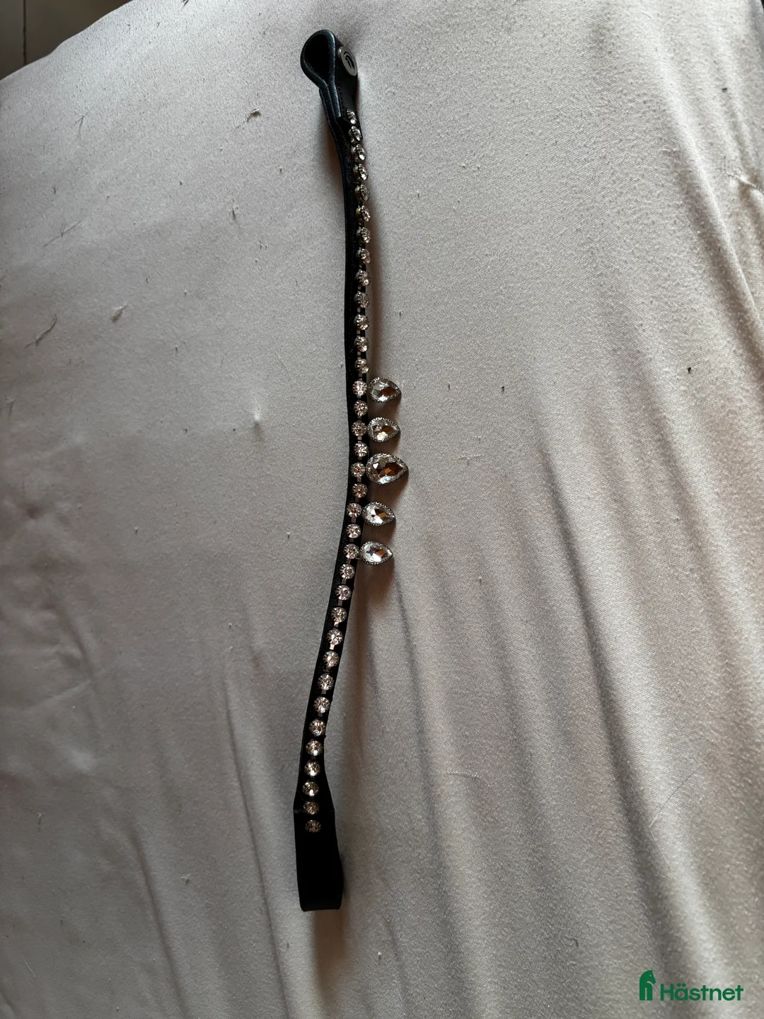 Övrig Hästutrustning hästutrustning till salu: Fint pannband till bra pris! i Indal - Annons 1