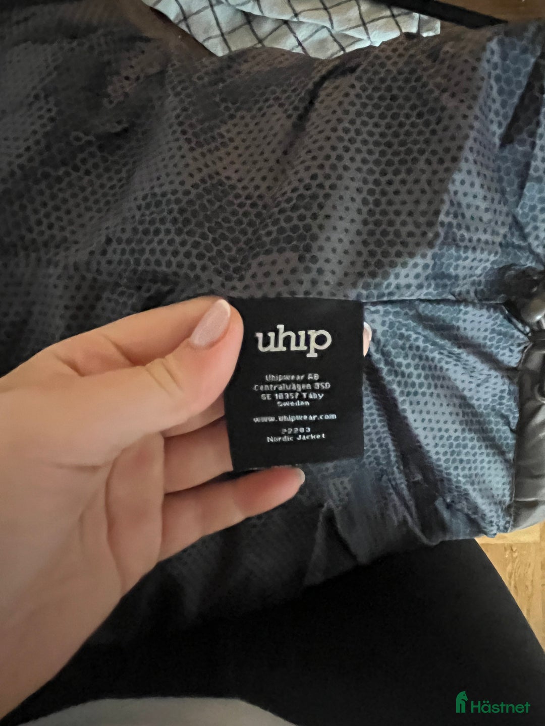 Jackor & Kavajer ryttarutrustning till salu: Uhip nordic ridjacka och kjol limited färg  i Lidingö - Annons 8