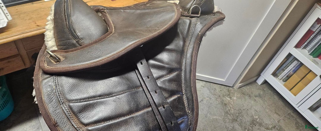 Sadlar hästutrustning till salu: Bomläs Tursadel/Western i Läder i Skurup - Annons 5