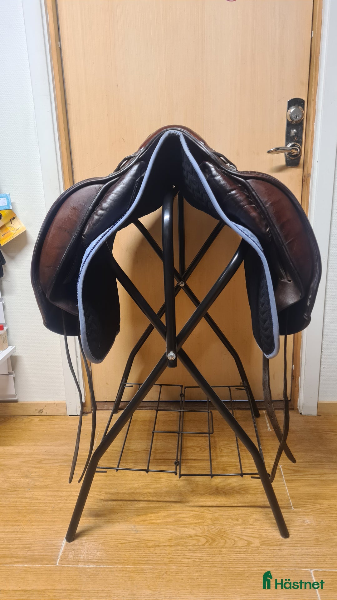 Sadlar hästutrustning till salu: Jaguar XKC i Hamneda - Annons 3